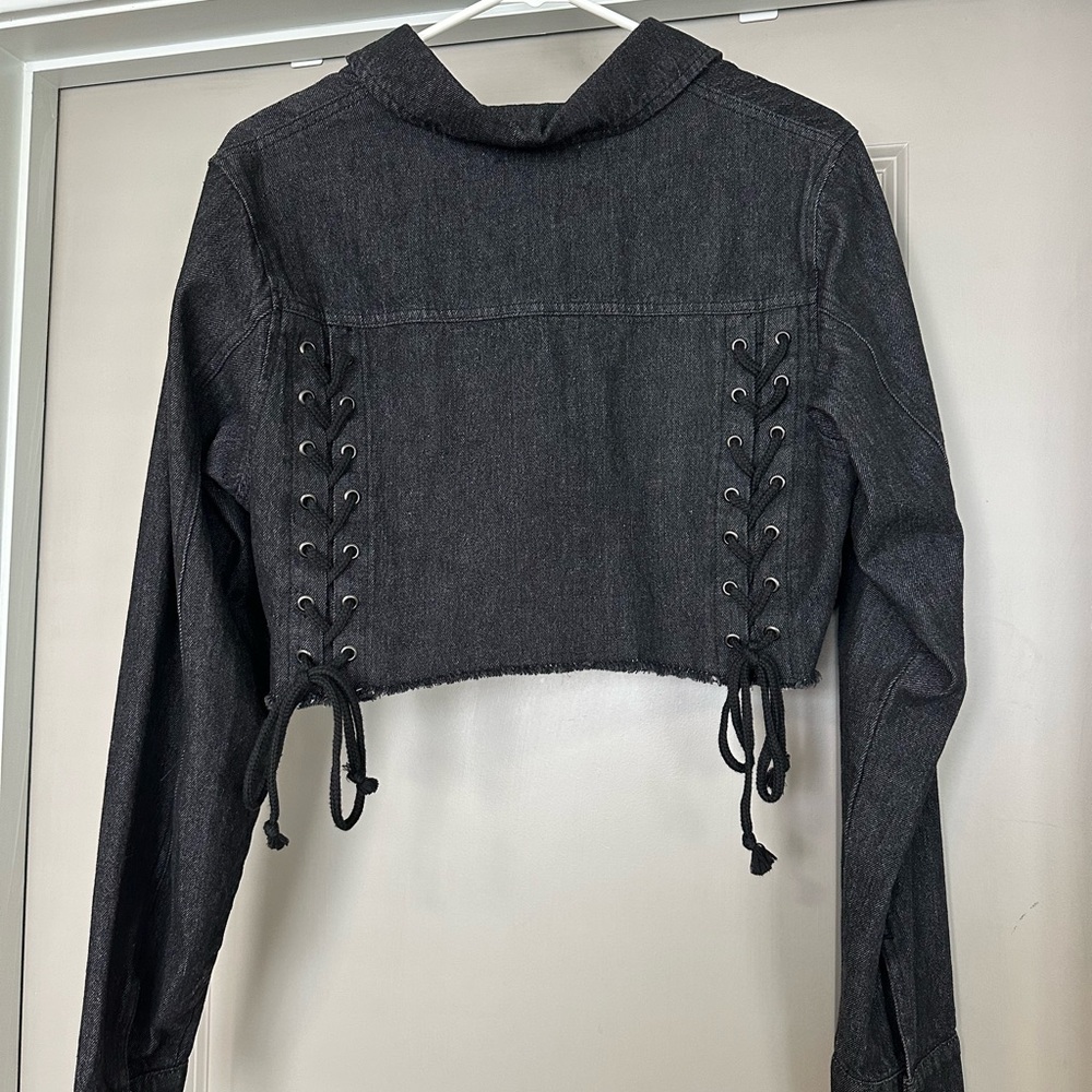 Wild Honey Black Cropped Button Down Shirt